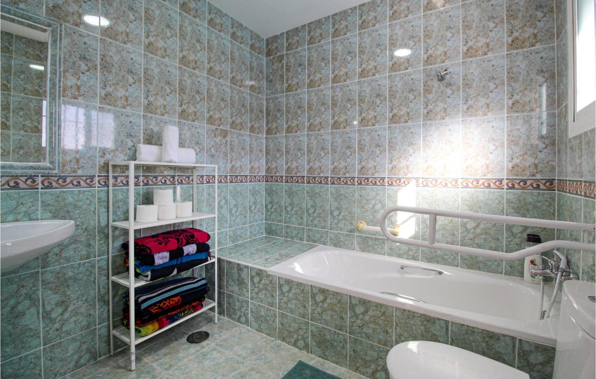 4 Bedroom Gorgeous Home In Sedella Exteriér fotografie
