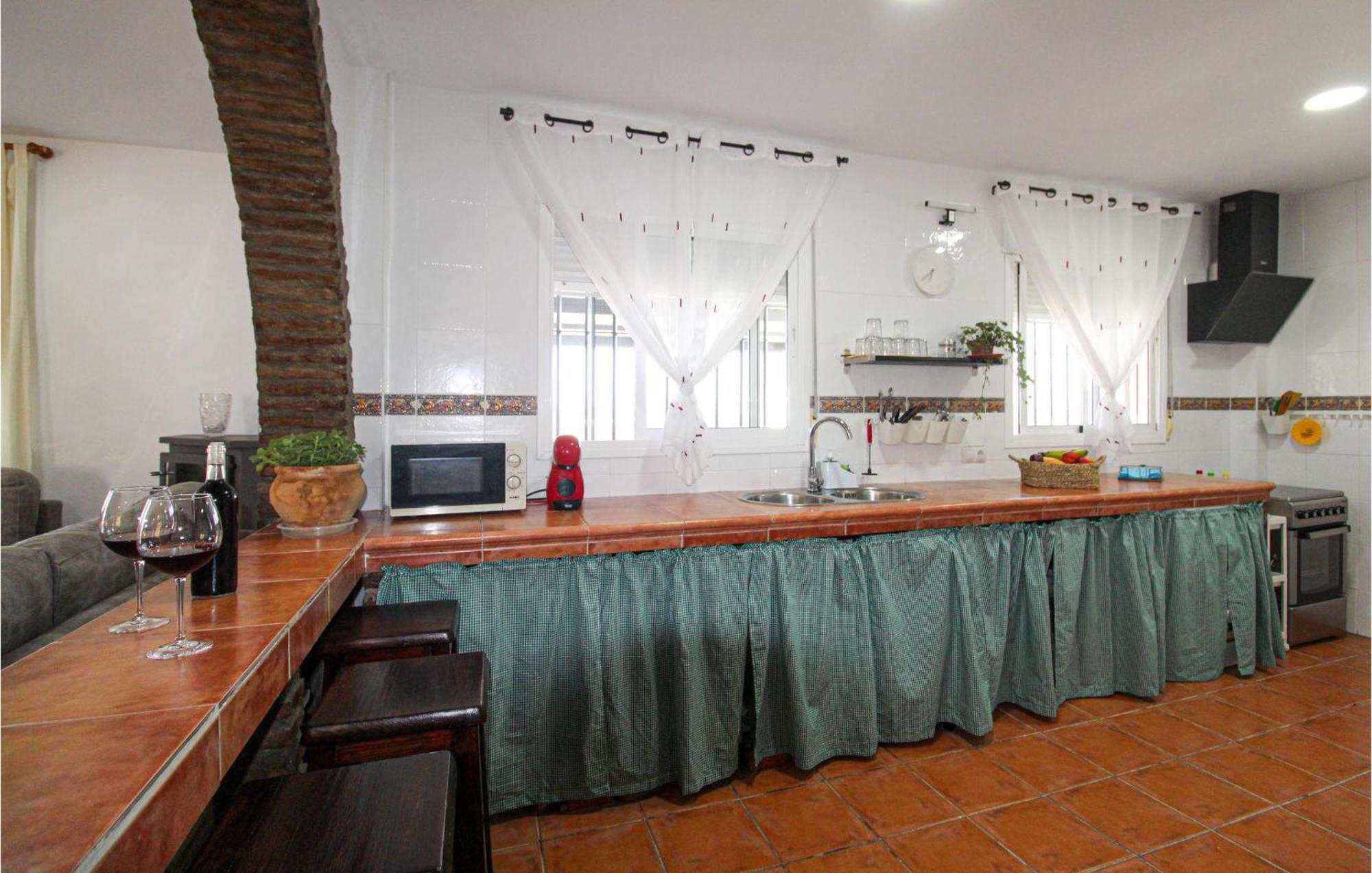 4 Bedroom Gorgeous Home In Sedella Exteriér fotografie