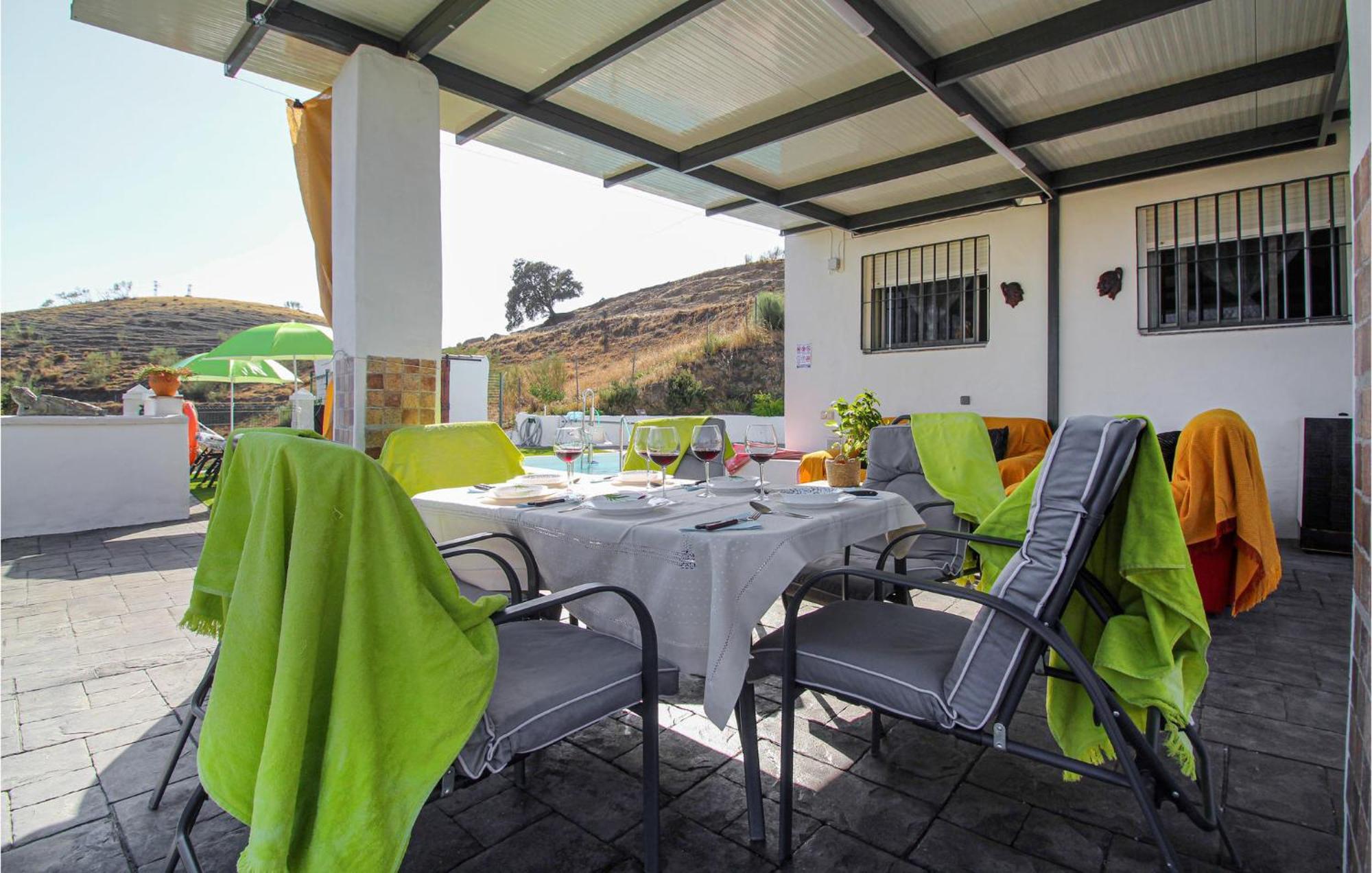 4 Bedroom Gorgeous Home In Sedella Exteriér fotografie