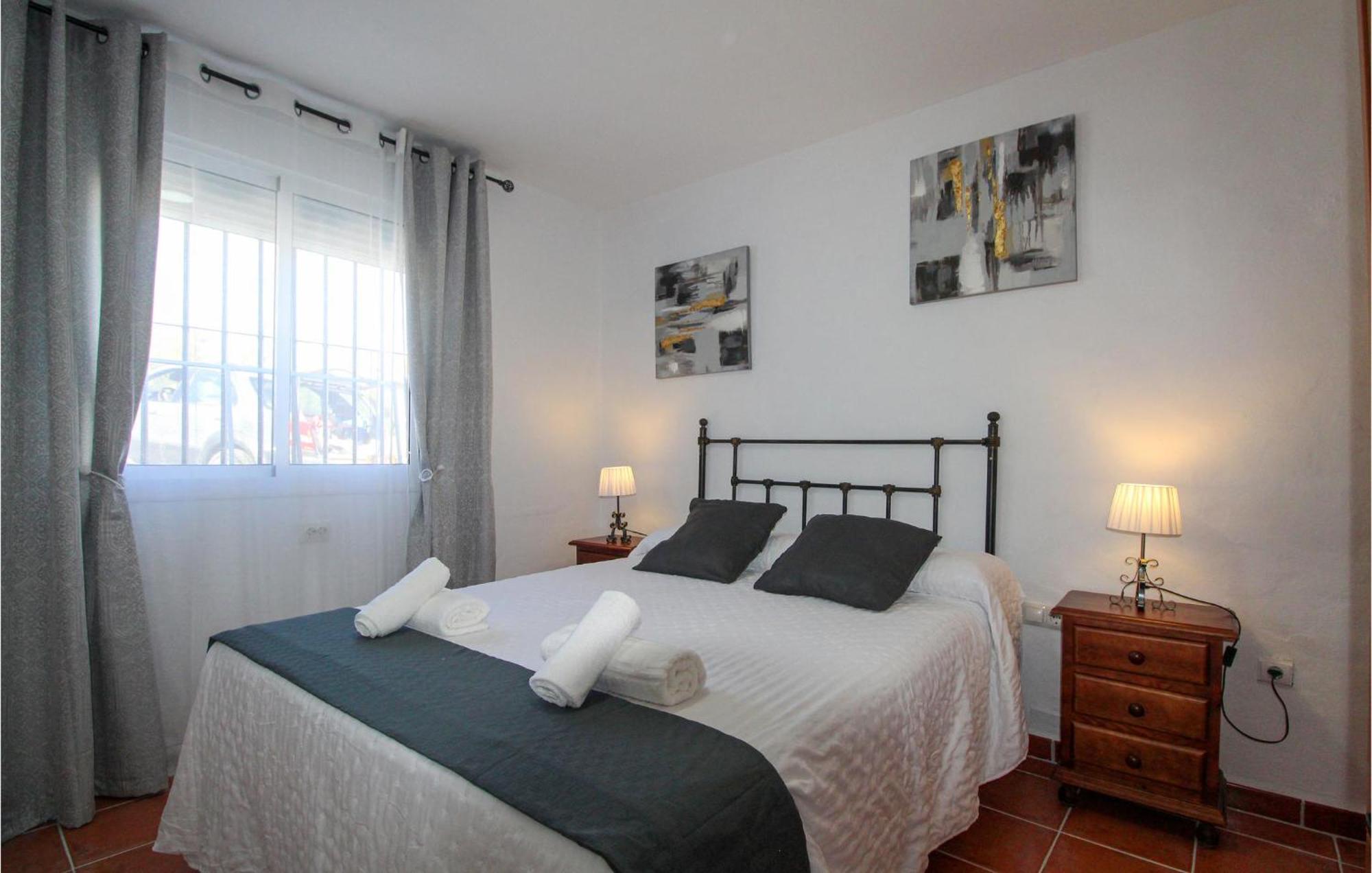 4 Bedroom Gorgeous Home In Sedella Exteriér fotografie